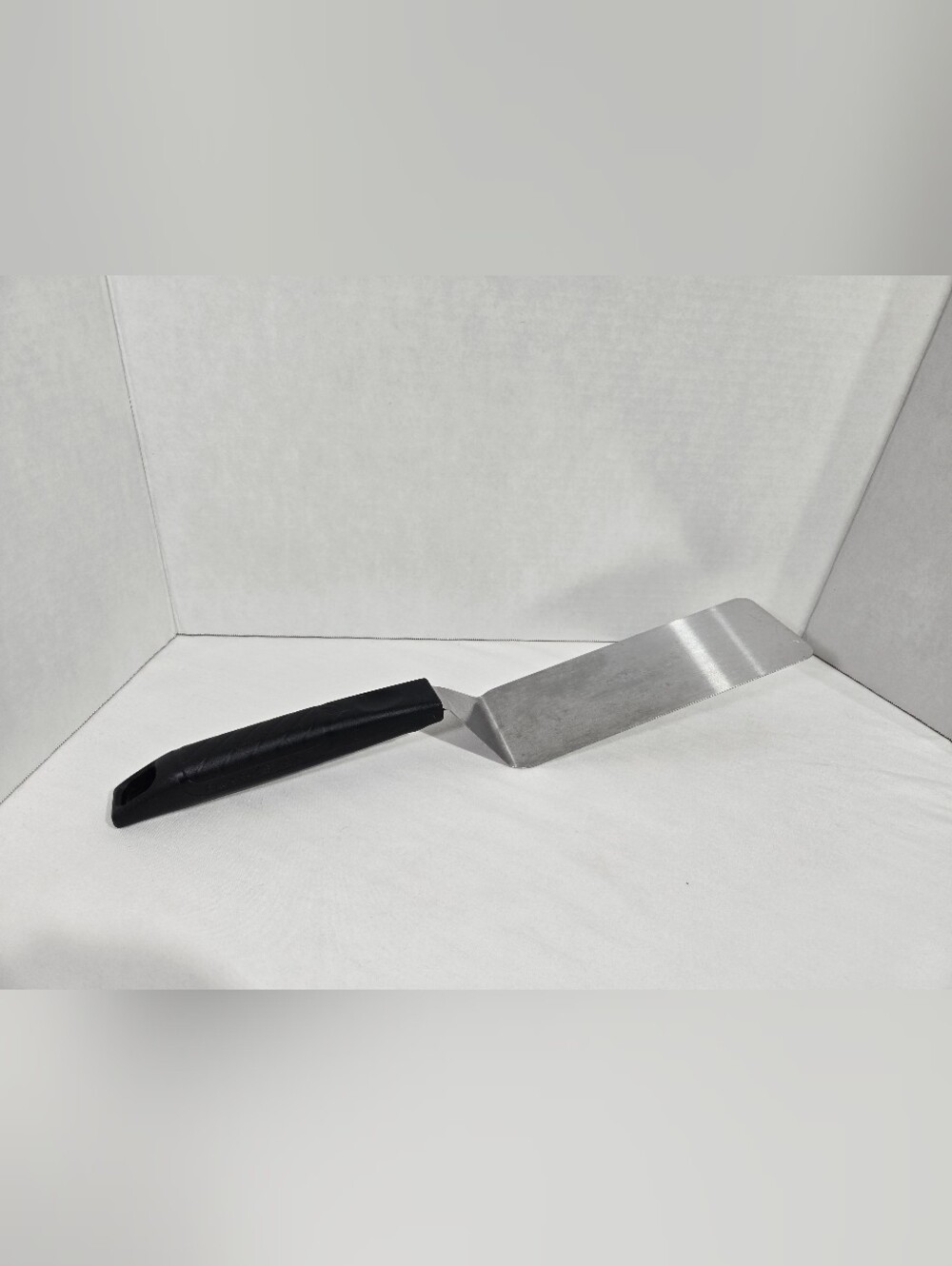 Blackstone Griddle Heavy Duty Stainless Steel Hamburger Beveled Turner Spatula